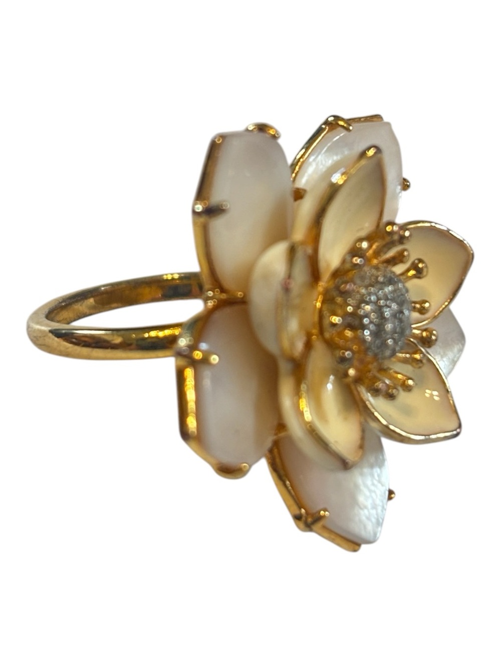 Juicy Couture Gold-Tone Mother of pearl Floral Statement Ring Size 6 Stunning!